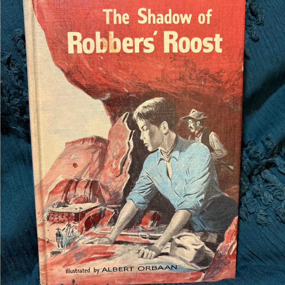 The Shadow of Robbers' Roost Book